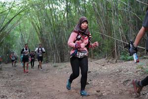 BIB: 3314
                            <button type="button" onclick="openModal(4118255)" class="btn btn-primary btn-sm float-right btn-popup" data-toggle="modal" data-target=".modal-high-quality">
                        <i class="fas fa-shopping-cart"></i> Add to Cart
                    </button>
                                            <button type="button" onclick="isThisMe(4118255, true)" class="btn btn-success btn-sm float-right btn-popup btn-isme hidden" data-toggle="tooltip" data-placement="bottom" title="นี่คือรูปของคุณใช่ไหม คลิกที่นี่เพื่อเอาเข้าอัลบั้ม">
                        <i class="fas fa-plus"></i> Add to album
                    </button>
                    <button type="button" onclick="isThisMe(4118255, false)" class="btn btn-warning btn-sm float-right btn-popup btn-isnotme hidden">
                        <i class="fas fa-ban"></i> Remove from album
                    </button>